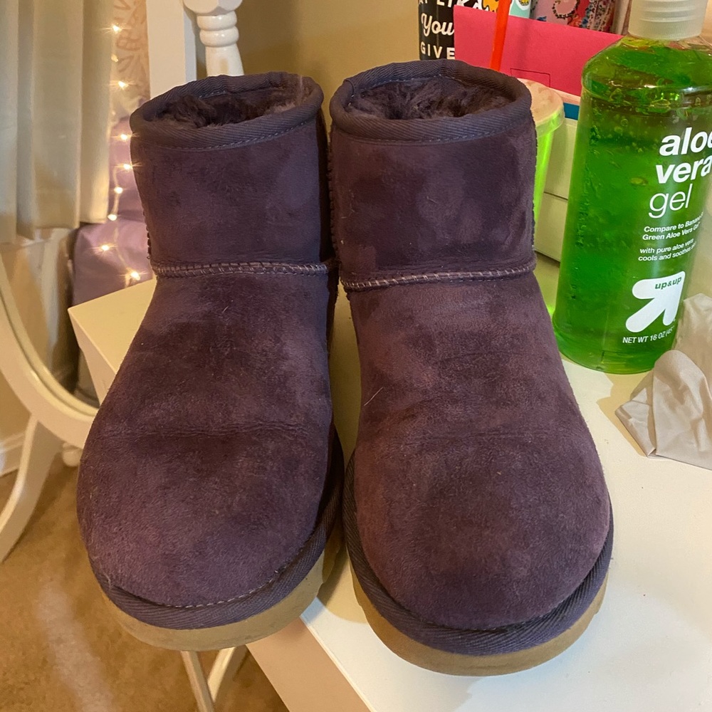 UGG Classic Mini Boot